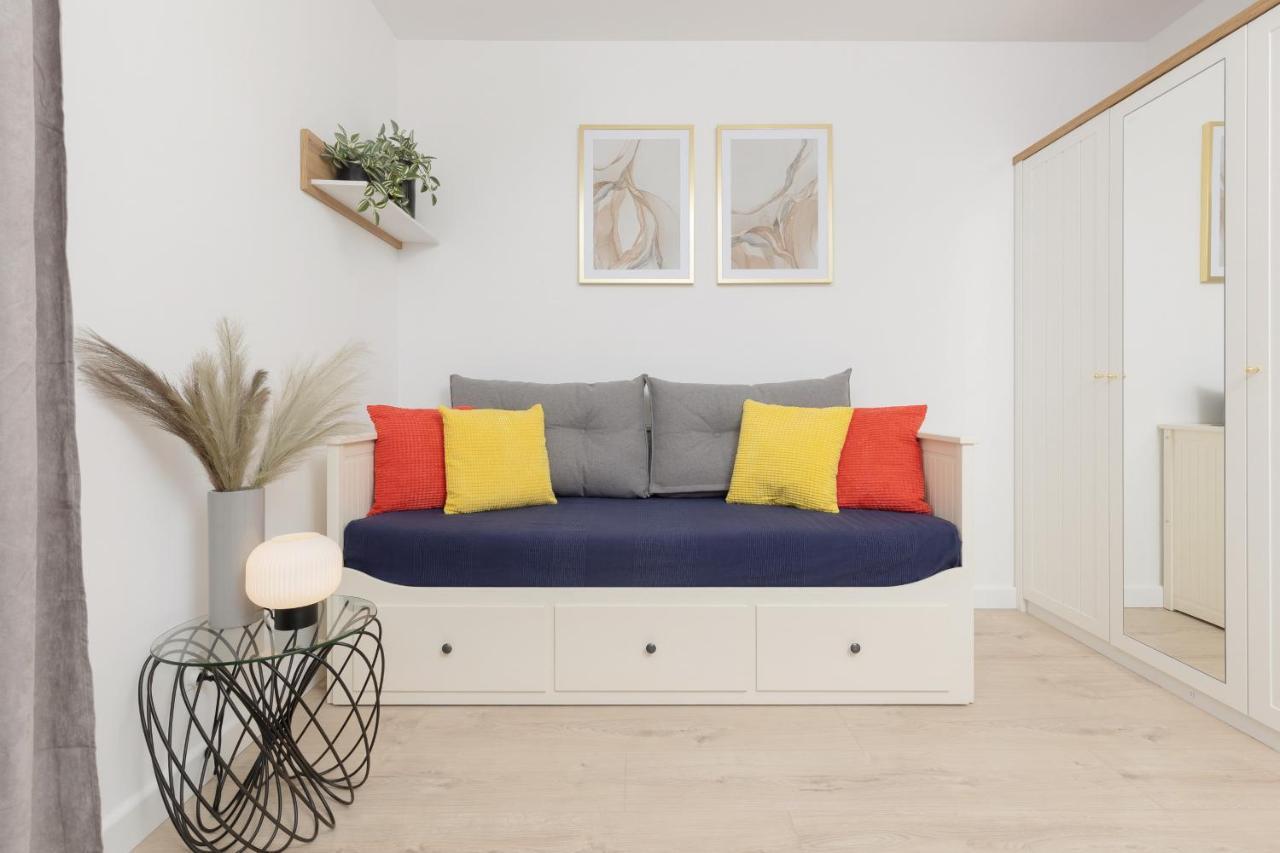 Warsaw Piaseczno Peaceful Apartment Cichej Laki By Noclegi Renters Dış mekan fotoğraf